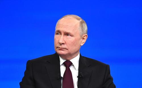 Президент Путин: Запад продолжает вести против России гибридную войну