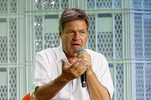 Вице-канцлер Германии Хабек: поддержка Украины со стороны Запада «может рухнуть»