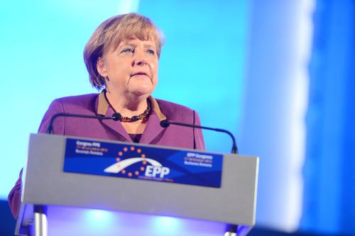 The Hill: Меркель могла бы стать претендентом на роль посредника по Украине