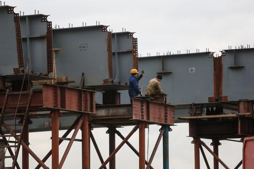 В Петербурге началось строительство Большого Смоленского моста