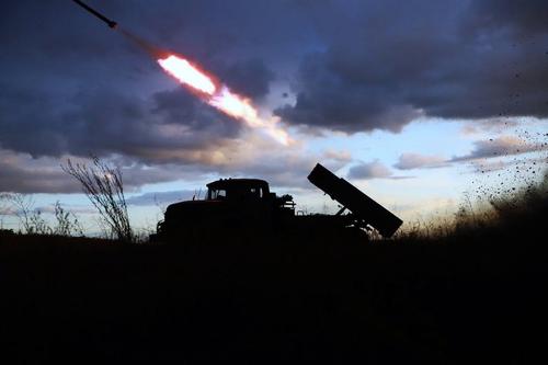 Ходаковский: Украина применила против сил РФ в ходе СВО «тактику тысячи порезов»