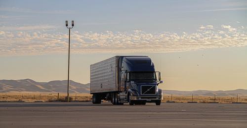 Продлен запрет на въезд в РФ грузовиков из ЕС, Британии, Норвегии и с Украины
