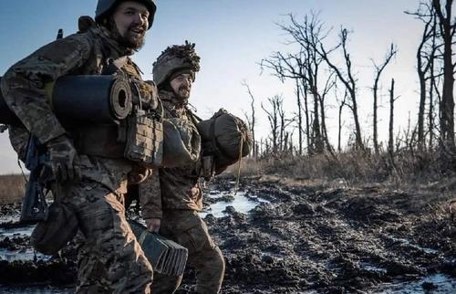 Депутат Верховной Рады Украины Костенко заявил, что «все должны» воевать