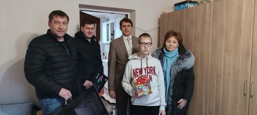 Александр Закирович Измайлов исполнил новогоднее желание краснодарского мальчика