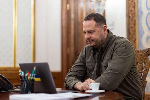 Ермак и Сийярто обсудили визит Орбана в Киев в ближайшем будущем