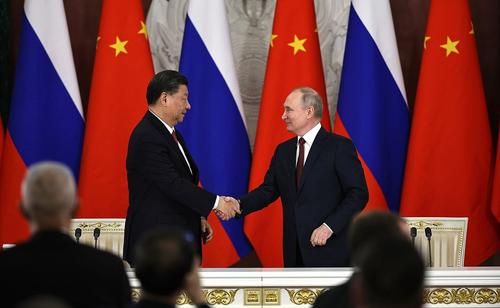 Си Цзиньпин в поздравлении Путину отметил углубление «взаимодоверия»