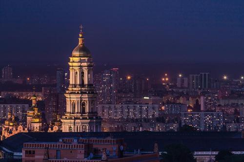 Минэнерго Украины: почти 260 тысяч жителей Киева остались без электричества