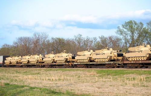Forbes: с момента прибытия на Украину танков Abrams они нигде не наблюдаются