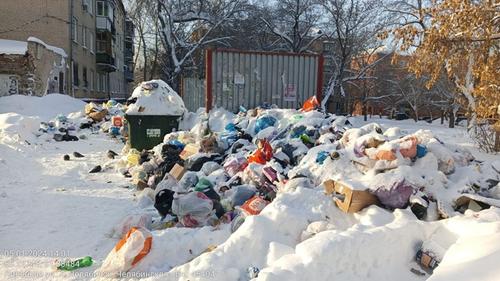 В Челябинске управляющие компании ждут крупные штрафы за мусорный коллапс