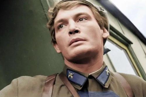 Самый известный офицер советского экрана: 90 лет со дня рождения Василия Ланового