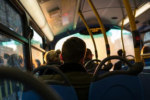 Водитель маршрутки в Карелии обматерил пассажиров за жалобу о неприятном запахе