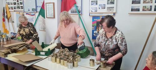 В 23 избирательном округе Краснодара изготавливают окопные свечи