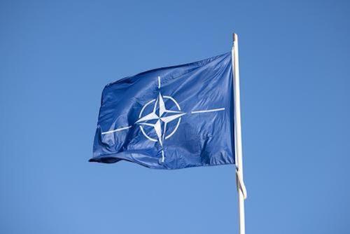 Представитель МО КНР У Цянь: НАТО – «военная машина», всюду приносящая хаос