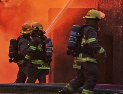 В центре Москвы загорелось здание горкома КПРФ