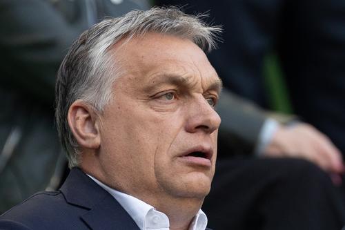 Орбан призвал к смене властей Евросоюза, защищающих интересы Украины