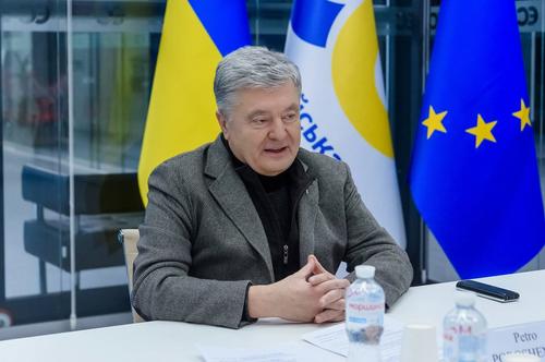 Порошенко призвал команду Зеленского оставить в покое Залужного