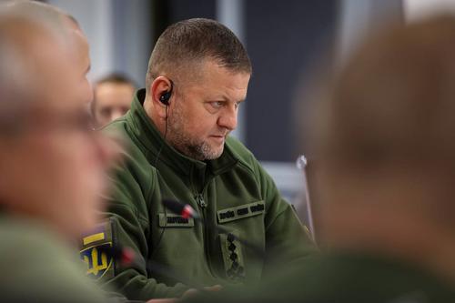 Подоляк: отставка Залужного может позволить Киеву прервать стагнацию на поле боя