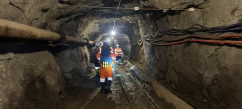 Самый большой поток природного водорода обнаружен в албанском руднике