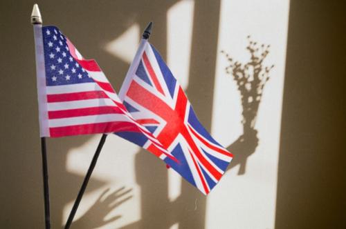 Британия хочет втянуть США в прямое противостояние с Россией