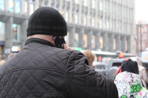 Главу отдела «Калининградтеплосети» подозревают в прослушивании телефонов коллег