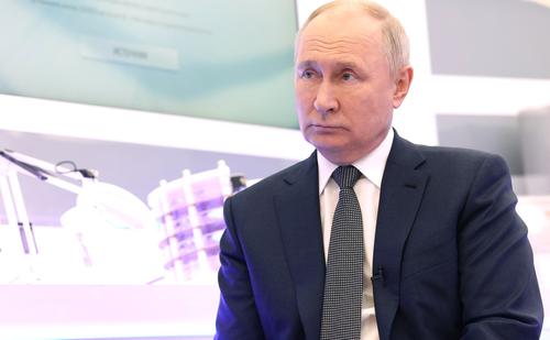 Песков: ожидаемо, что вокруг интервью Путина Карлсону возникнет резонанс