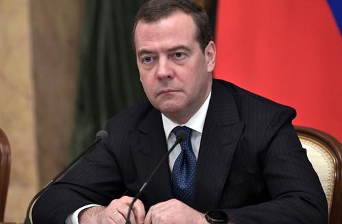 Медведев: Россия проводит СВО на Украине, чтобы защитить национальные интересы
