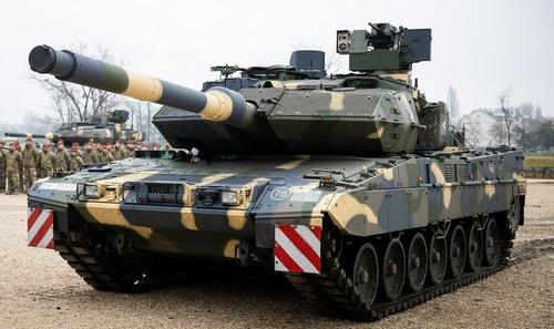 Военный Артамощенко: ВСУ сталкиваются с дефицитом запчастей для танков Leopard