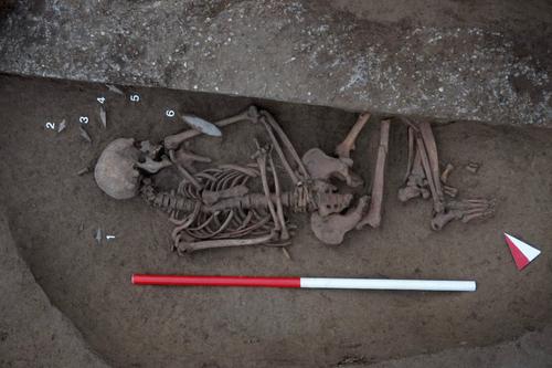 В Италии обнаружен большой некрополь медного века 