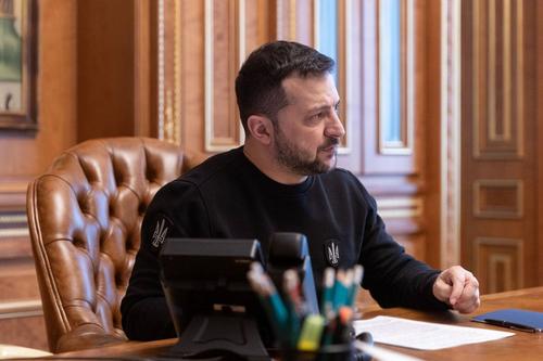 Бывший премьер Азаров: после 21 мая Зеленский станет «господином самозванцем»