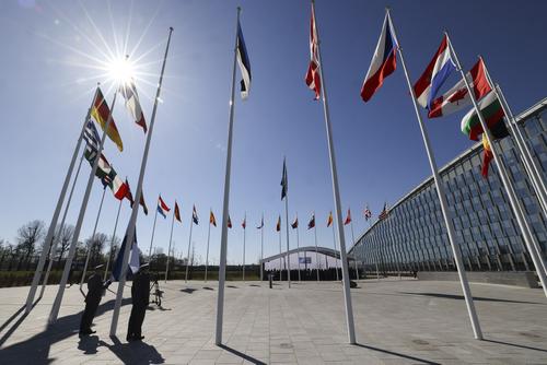Венгрия готовит контракт со Швецией, который может помочь стране вступить в НАТО