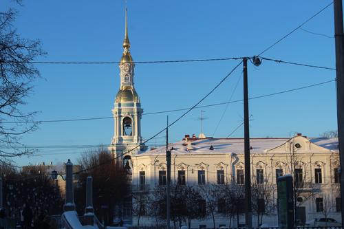 Петербург украсили световыми картинами в честь Дня защитника Отечества
