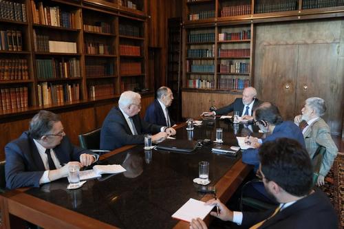 Лавров и президент Бразилии обсудили конфликты в Украине и на Ближнем Востоке