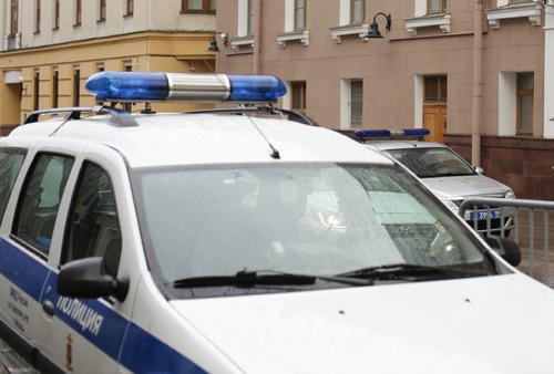 Жителя Забайкалья задержали за кражу телефона в Петербурге у женщины