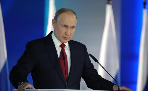 Песков назвал сжатым и напряженным график Путина до выборов президента