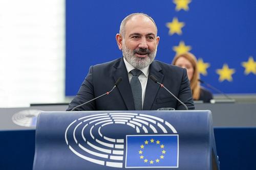 Пашинян: Армения готова юридически заморозить свое членство в ОДКБ