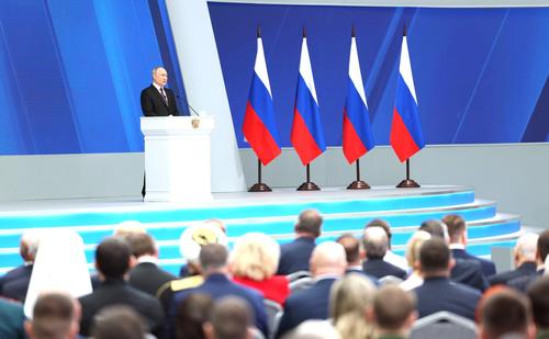 Путин: воины на спецоперации создают будущее России