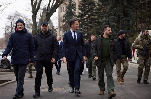 Офис Зеленского: Рютте принял участие в заседании военного кабинета в Харькове