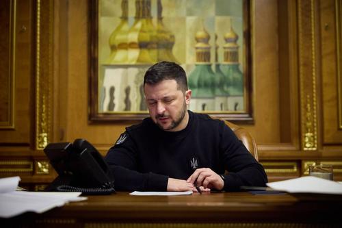 Зеленский заявил, что выдал Сырскому карт-бланш на кадровые изменения в ВСУ