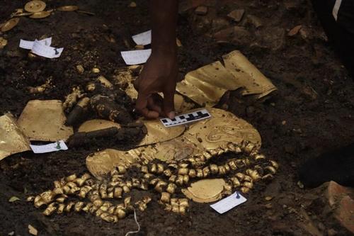 В Панаме обнаружена гробница, наполненная золотыми и керамическими артефактами