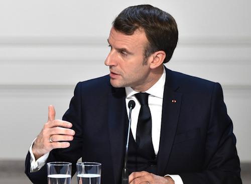 Макрон: Франция не планирует в ближайшем будущем отправлять войска на Украину