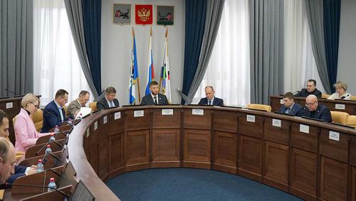 Набережные, развязки и генплан столицы Приангарья обсудили в Думе Иркутска