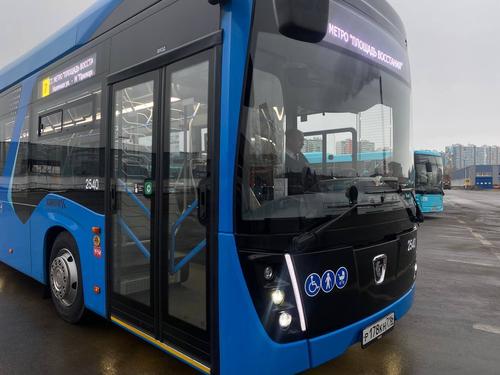 Смольный рассчитывает получить около 500 новых автобусов в 2024 году