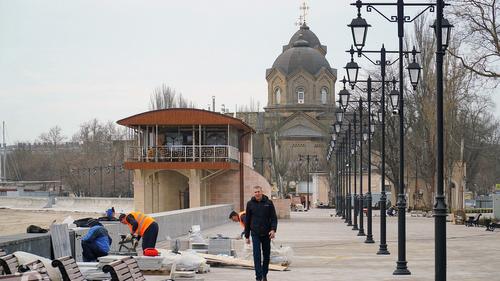 Открытие набережной в Евпатории снова перенесли. Но уже в последний раз