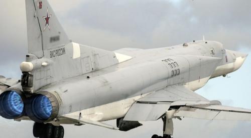 Российская авиация отработала учебно-боевые задачи в Заполярье 