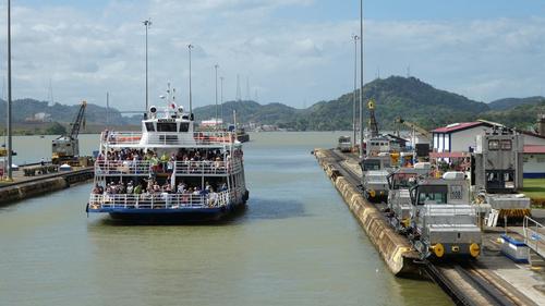 Панамский канал сохраняет пропускную способность за счёт питьевой воды