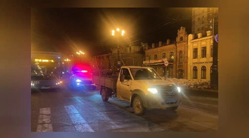 В Хабаровске фургон сбил на пешеходном переходе пенсионерку