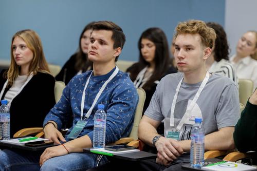 Предприниматели Ставрополья поделились бизнес-секретами со студентами