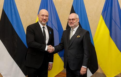 Президент Эстонии Карис назвал законными удары Украины по инфраструктуре РФ
