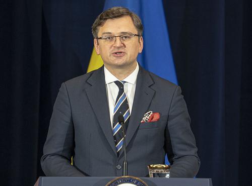 Кулеба оценил как нулевой шанс НАТО собрать $100 млрд для Украины