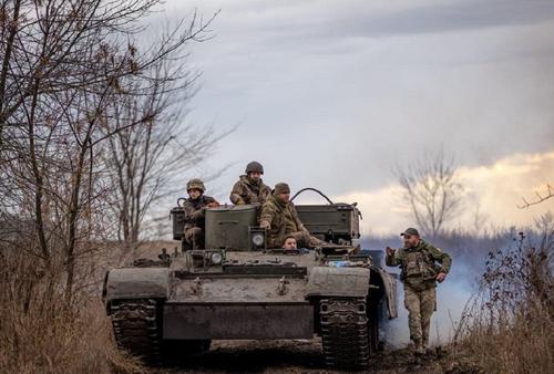 Гагин: у армии Украины практически не осталось на фронте подготовленных частей